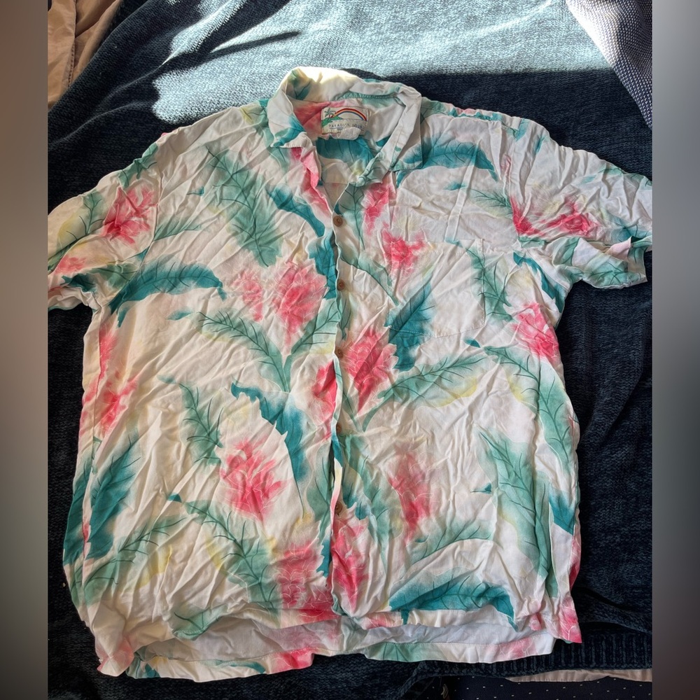 Authentic Hawaiian Short Sleeve Button Down Shirt